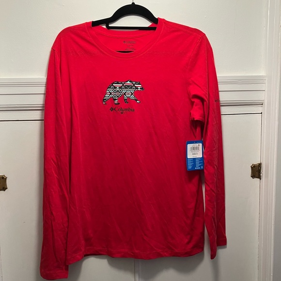 Columbia Sportswear Red Tribal Print Bear Graphic Long Sleeve Tee Women’s XL NWT - Picture 1 of 8